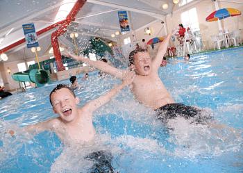 Unbranded Thorness Silver 3 Holiday Park