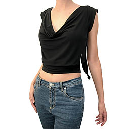 in the style of that worn by Sugababes