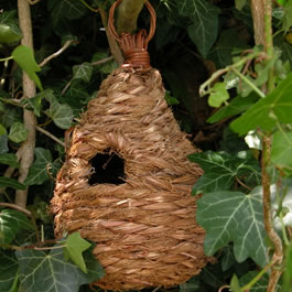 Tom Chambers Rattan Nesting Hanger