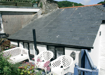 Unbranded Topple Cottage