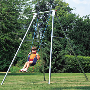 TP130 Giant swing frame. Modular system, ideal for the smaller garden. Can take Duo Rides or Single 