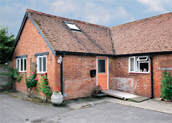 Unbranded Triss Cottage