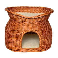 This quality Wicker Cat Basket offers your feline friend two resting places: one hidden away from th