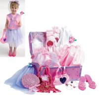 Trunk Box With 5 Outfits