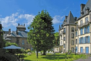 Unbranded Two Nights with Breakfast, Spa and Light Therapy