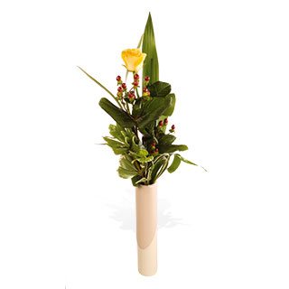 Una Rosa - Yellow Rose