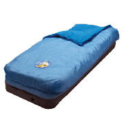 This Tesco Urban Racers junior quick bed is ideal for sleepovers or camping holidays. The air bed in