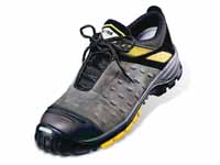 Unbranded Uvex 9452 S2 athletic trainer safety shoe with
