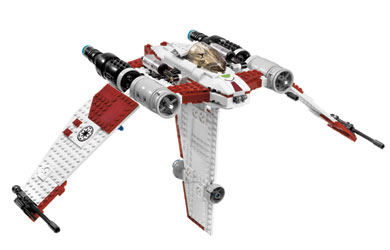 Recreate scenes from the films with the Lego Star Wars series!