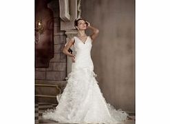 Unbranded V-neck Noble Romantic Wedding Dresses (Organza