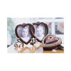 Victorian Double Heart Frame