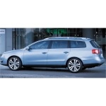 A new 1/43 scale VW Passat Variant 2005 diecast replica from Minichamps. This model measures 10cm