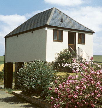 Unbranded Weach Barton Granary