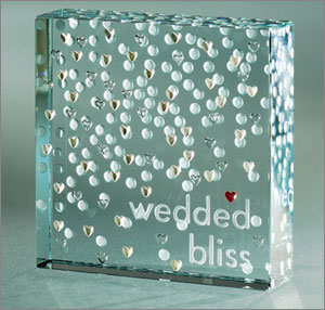 Unbranded Wedded Bliss - Polished glass keepsake