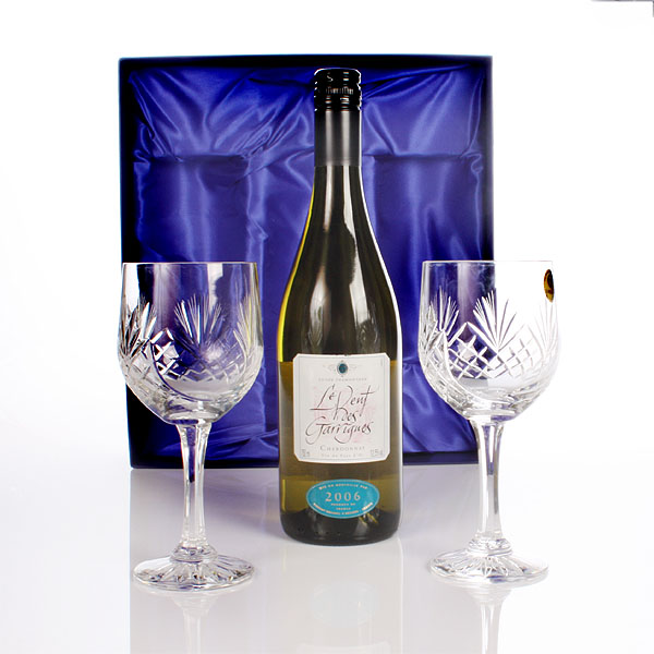 Unbranded White Wine and Personalised Glasses Set