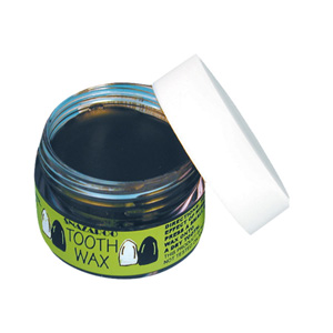 A 12ml pot of soft black wax that easily moulds into shape and presses onto a dry tooth for the perf