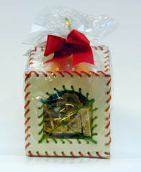 Xmas Cottage With Munchies for dogs