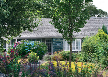 Unbranded Y Bwthyn Bach