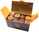 Valrhona Gift wrapped ballotin (350g)