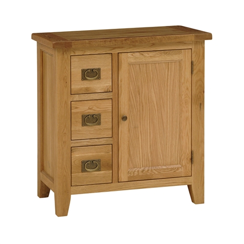 Vancouver Oak Short and Wide Sideboard 721.116