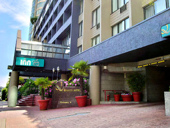VANCOUVER Quality Hotel Vancouver - Inn at False Creek