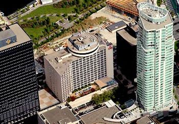 Renaissance Vancouver Hotel Harbourside