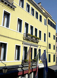 VENICE Amadeus Hotel