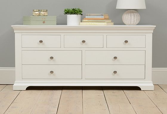 Venice White 3 over 4 Drawer Chest 1041.006