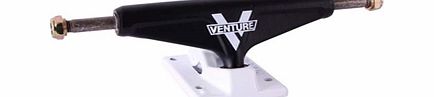 Venture Low 139 Trucks - Salt N Pepper