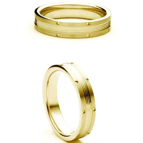 Vicino from Bianco 5mm Medium Flat Court Vicino Wedding Band Ring In 9 Ct Yellow Gold