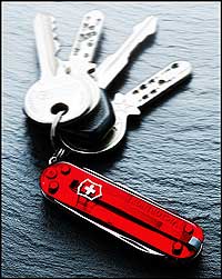 Penknife - Classic SD (Jelly Red) - Ref 06223T