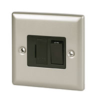 VOLEX 13A Sw FCU Blk Ins Satin Chrome Angled Edge