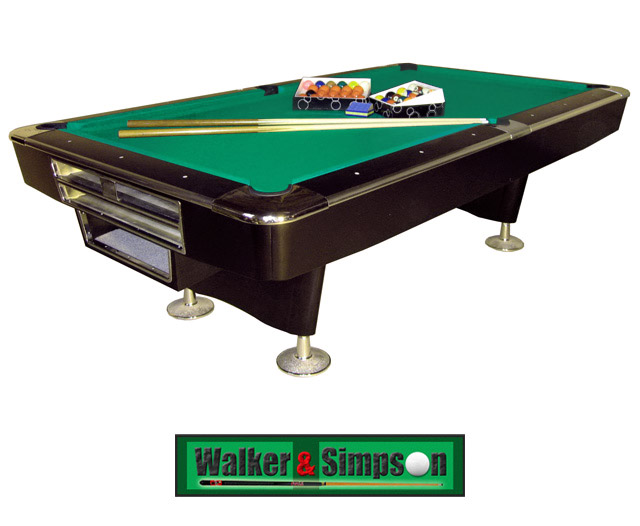 Walker and Simpson 9ft Americana Pool Table in Black   accessories