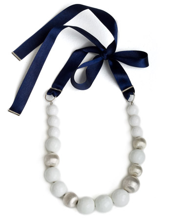Wall Luxury Essentials Short White Onyx And Navy Ribbon Necklace