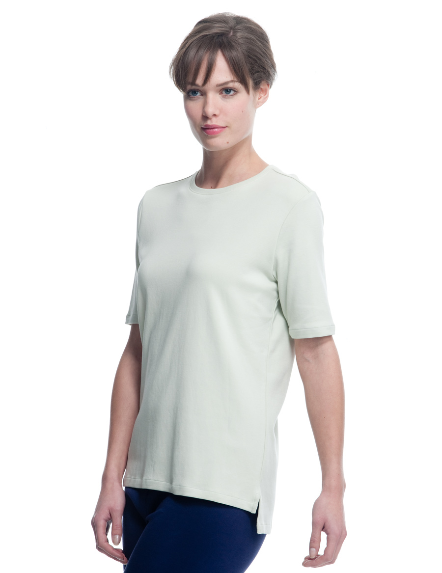 Wall Luxury Essentials Summer Quintessential T-Shirt