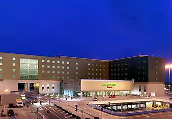 Courtyard by Marriott Warsaw International Airport