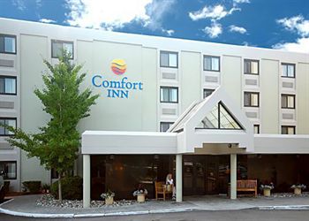 WARWICK Comfort Inn Warwick Airport