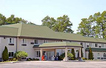 WHITEHALL Ramada Inn Whitehall