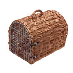 Wire fronted wicker pet carrier