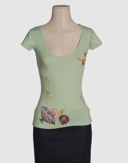 WISCH TOP WEAR Short sleeve t-shirts WOMEN on YOOX.COM