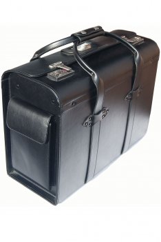 Woodland Leather Calf Leather Pilot Case