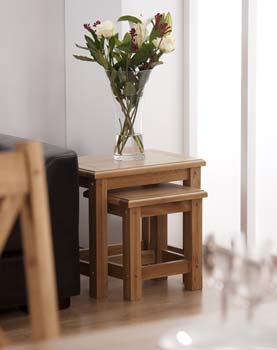 World Furniture Otley Nest of Tables in American Oak