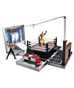 WWE Crash and Bash Micro Ring plus 2 Free Figures