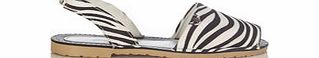 XTI Womens zebra sling-back sliders