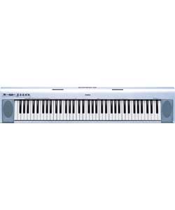 Yamaha Piaggero NP30S-K Digital Portable Silver