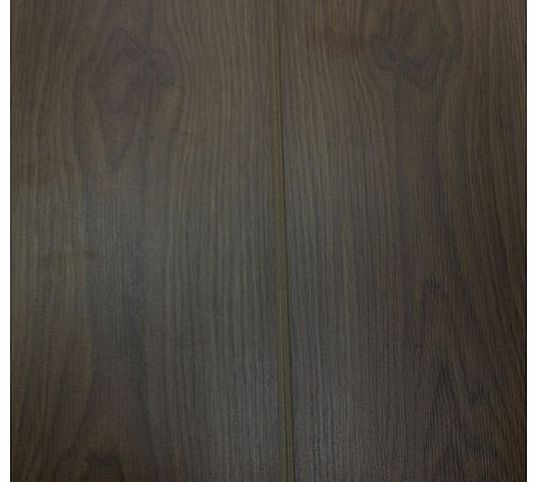 Yukon Click 2 Click Dark Oak Laminate Flooring 8.3mm Pack (1.90m2)