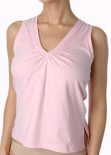 Light pink v-neck sleeveless top